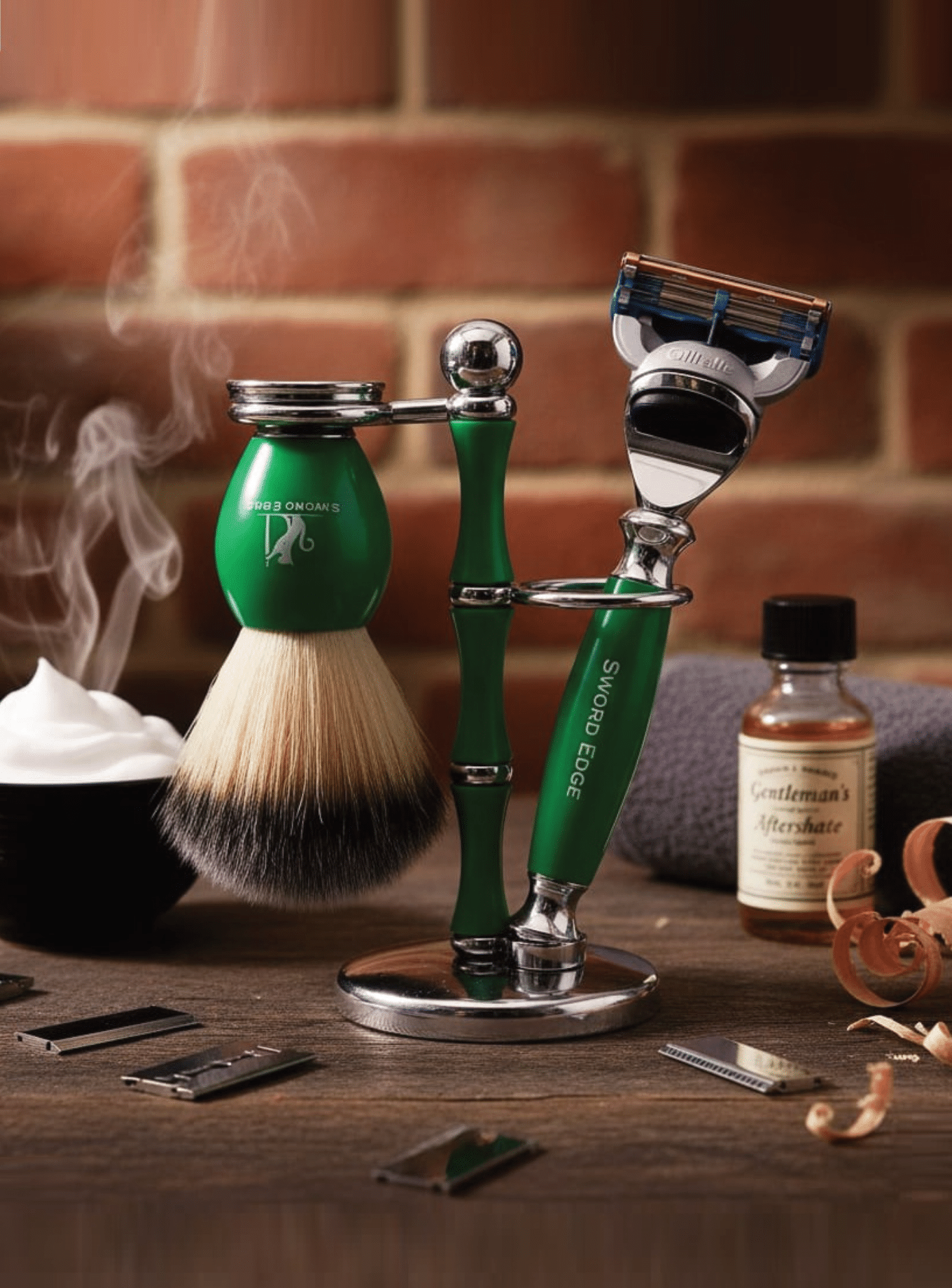 Enhance Your Grooming Routine with the Sword Edge Premium Fusion 5 Compatible Shaving Set "Rowlan5"